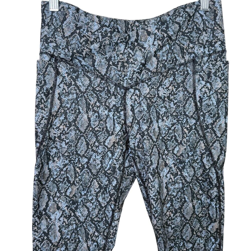 Fabletics Multi Snakeskin Print Oasis Pureluxe Cr… - image 7